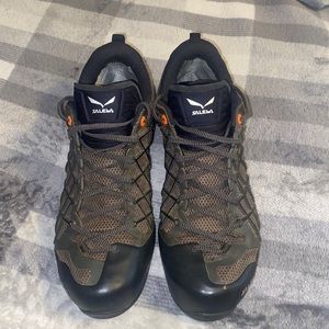 Mens Salewa Wildfire Gortex hiking shoe